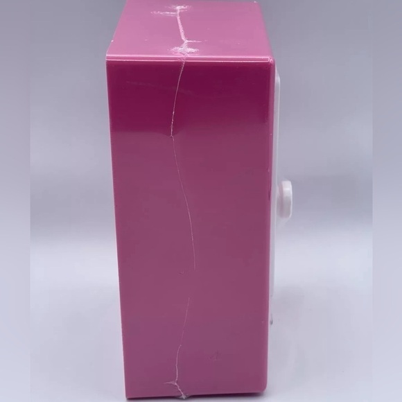 1000 ml Vending Machine Dry Food Dispenser
Pink - Bullseye's Playground™ - Picture 6 of 10